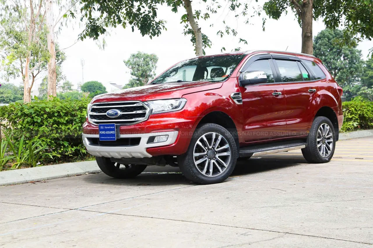 Ford everest titan 2024 4x2